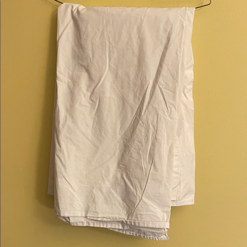 Soft White Bedding Sheet Set – Classic Crisp Finish